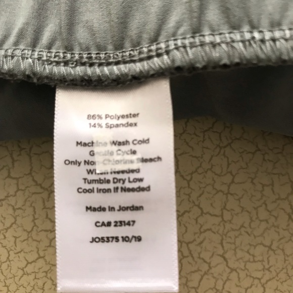 TALBOTS lightweight summer skirt. - Picture 4 of 4